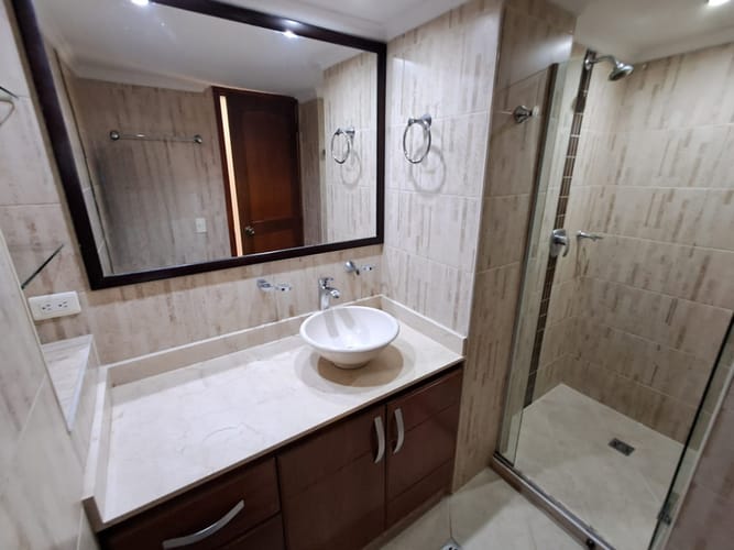 Apartamento de 3 alcobas en arriendo en Santa María De Los Ángeles, Medellín, 137 m² · foto 14 de 24