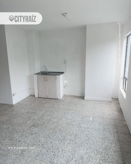 Bodega en arriendo en Shellmar, Medellín, 129 m² · foto 4 de 12