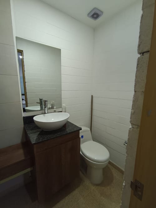 Oficina en arriendo en Conquistadores, Medellín, 110 m² · foto 10 de 10