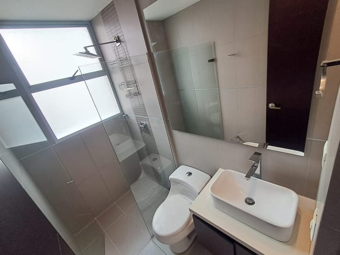 Apartamento de 3 alcobas en arriendo en Lalinde, Medellín, 130 m² · foto 16 de 24