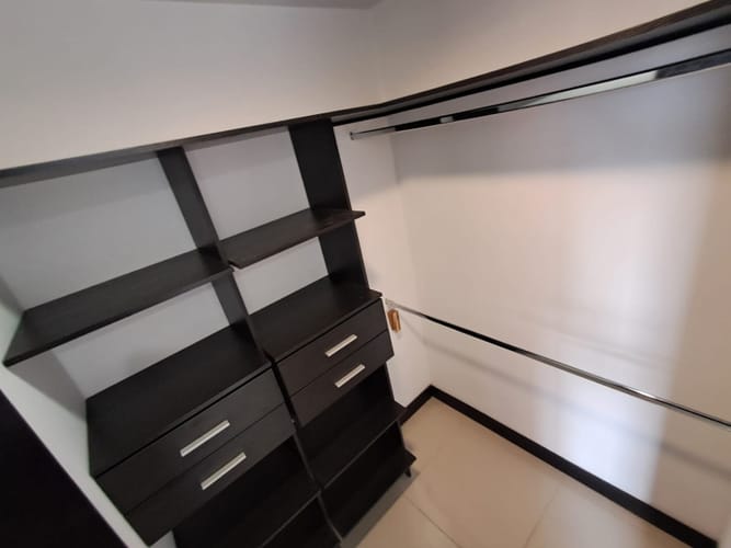 Apartamento de 3 alcobas en arriendo en Lalinde, Medellín, 130 m² · foto 23 de 24
