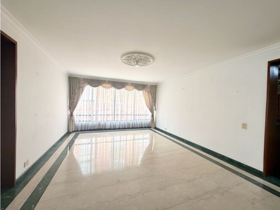 Apartamento en venta en Chicó Navarra, Bogotá · foto 4 de 24