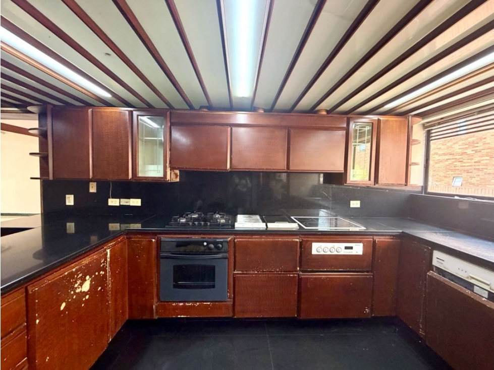 Apartamento en venta en Chicó Navarra, Bogotá · foto 5 de 24