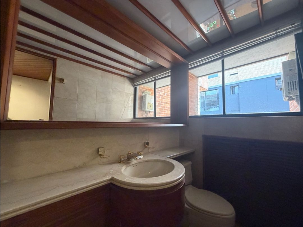 Apartamento en venta en Chicó Navarra, Bogotá · foto 18 de 24