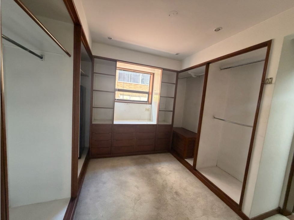 Apartamento en venta en Chicó Navarra, Bogotá · foto 23 de 24