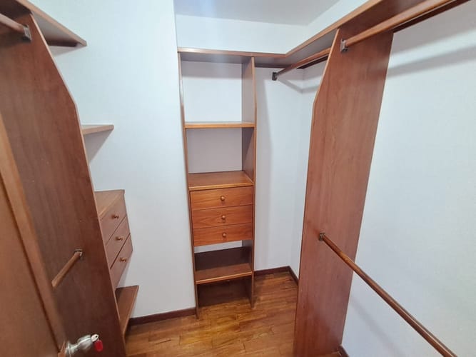Apartamento de 3 alcobas en arriendo en El Tesoro, Medellín, 173 m² · foto 16 de 24