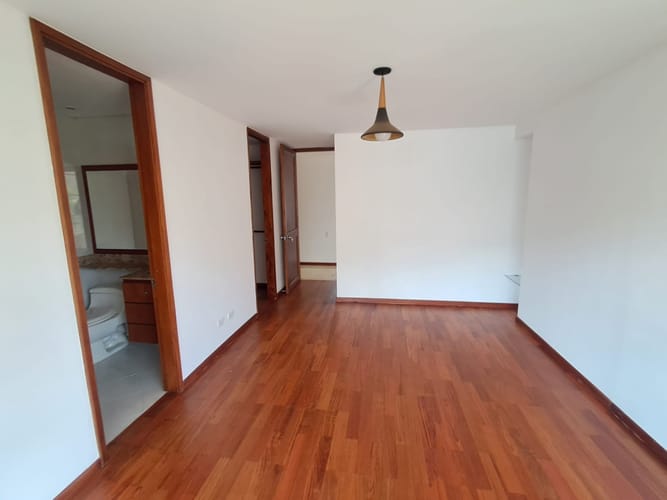 Apartamento de 3 alcobas en arriendo en El Tesoro, Medellín, 173 m² · foto 19 de 24
