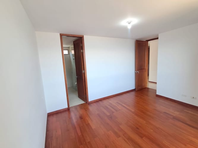 Apartamento de 3 alcobas en arriendo en El Tesoro, Medellín, 173 m² · foto 21 de 24