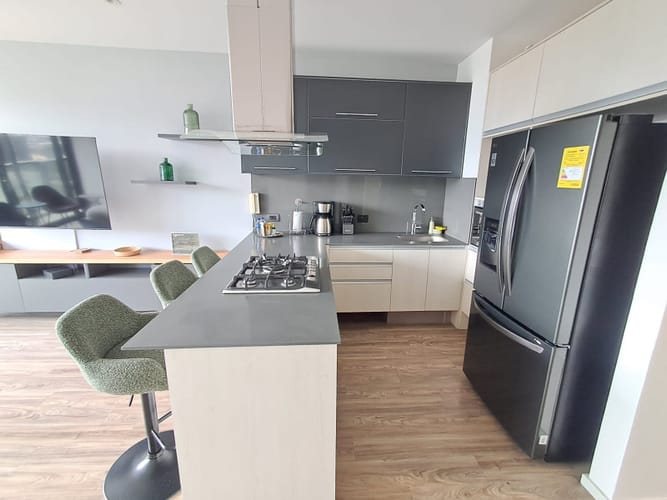 Apartamento de 1 alcoba en arriendo en La Aguacatala, Medellín, 65 m² · foto 2 de 24