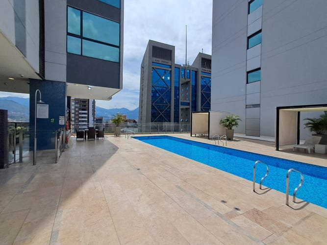 Apartamento de 1 alcoba en arriendo en La Aguacatala, Medellín, 65 m² · foto 23 de 24