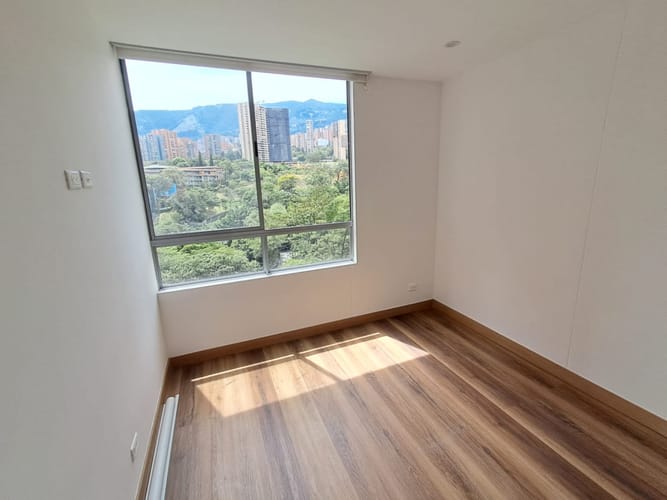 Apartamento de 3 alcobas en arriendo en Santa María De Los Ángeles, Medellín, 116 m² · foto 9 de 19