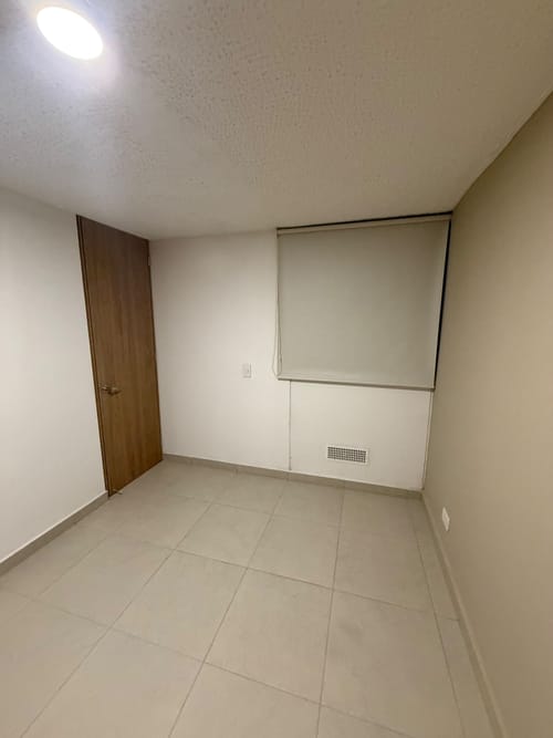 Apartamento de 3 alcobas en arriendo en Aposentos Parte Alta, Sopó, 53 m² · foto 4 de 13