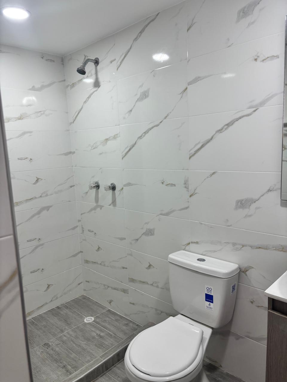 Apartamento en arriendo en La Candelaria, Bogotá · foto 6 de 8