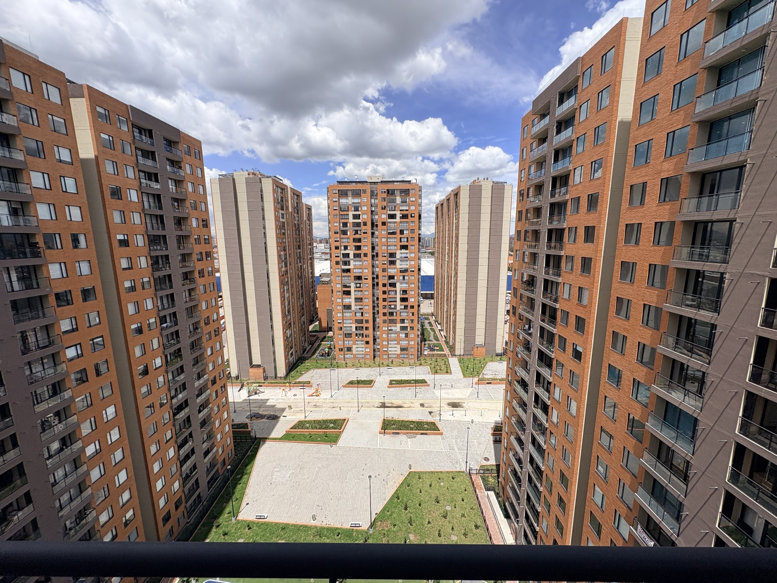 Apartamento en arriendo en Montevideo, Bogotá · foto 5 de 20