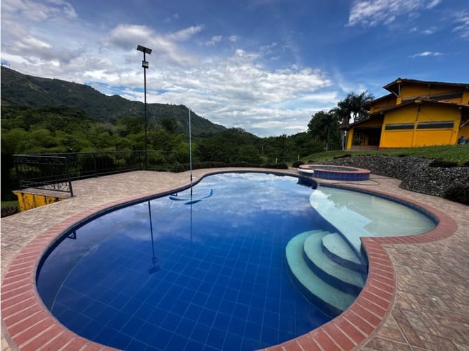 Finca en venta en Combia, Pereira, 250 m² · foto 3 de 24