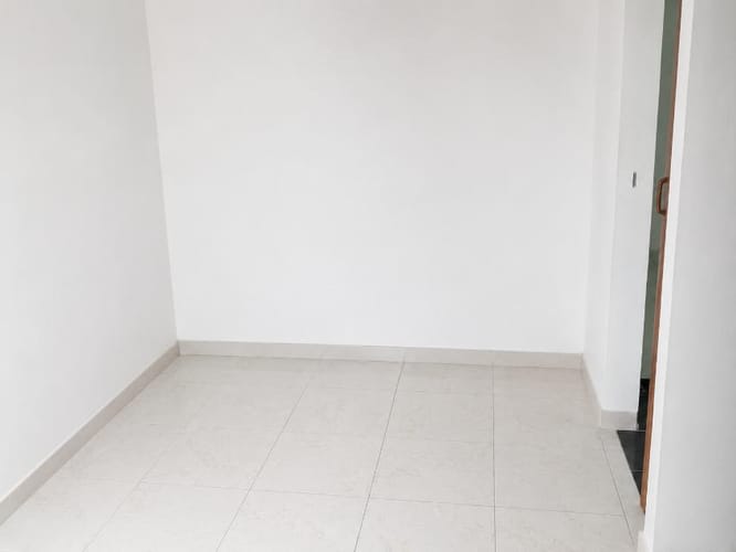Apartamento de 3 alcobas en venta en Echavarria, Madrid, 53 m² · foto 6 de 18