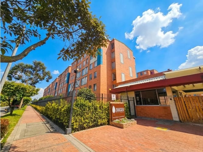 Apartamento de 3 alcobas en venta en Echavarria, Madrid, 53 m² · foto 16 de 18