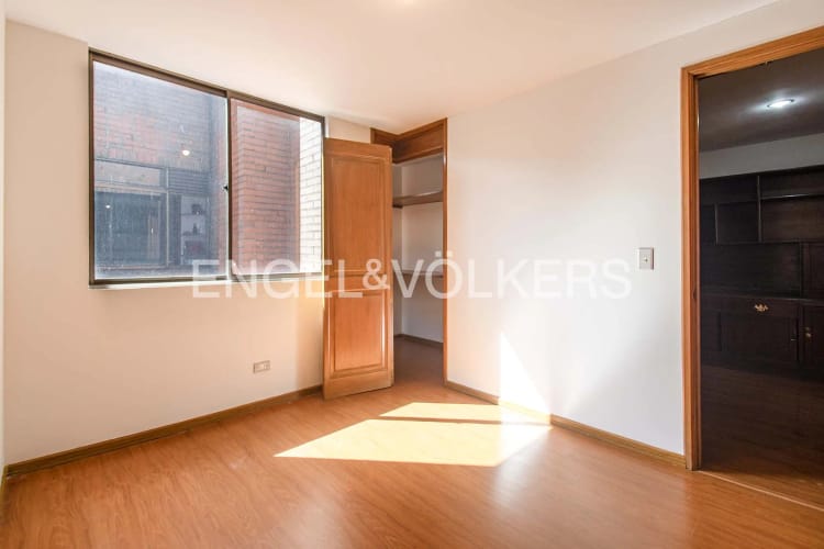 Apartamento en venta en Bella Suiza, Bogotá · foto 11 de 24