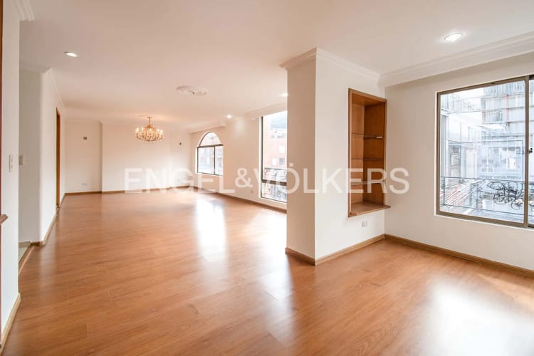 Apartamento en venta en Bella Suiza, Bogotá · foto 5 de 24
