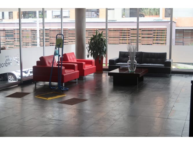 Apartamento de 2 alcobas en venta en Usaquen, Bogotá, 76 m² · foto 5 de 24