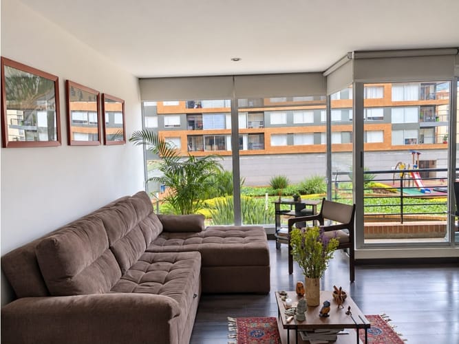 Apartamento de 2 alcobas en venta en Usaquen, Bogotá, 76 m² · foto 7 de 24