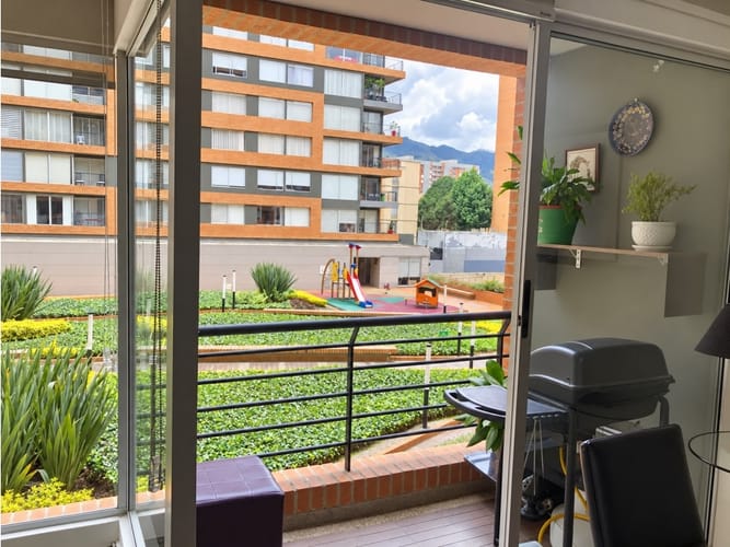 Apartamento de 2 alcobas en venta en Usaquen, Bogotá, 76 m² · foto 10 de 24