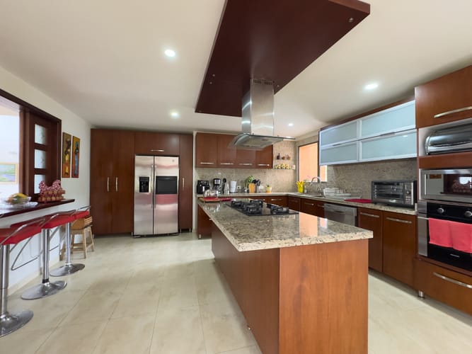 Casa de 10 alcobas en venta en Yerbabuena, Chía, 875 m² · foto 11 de 24