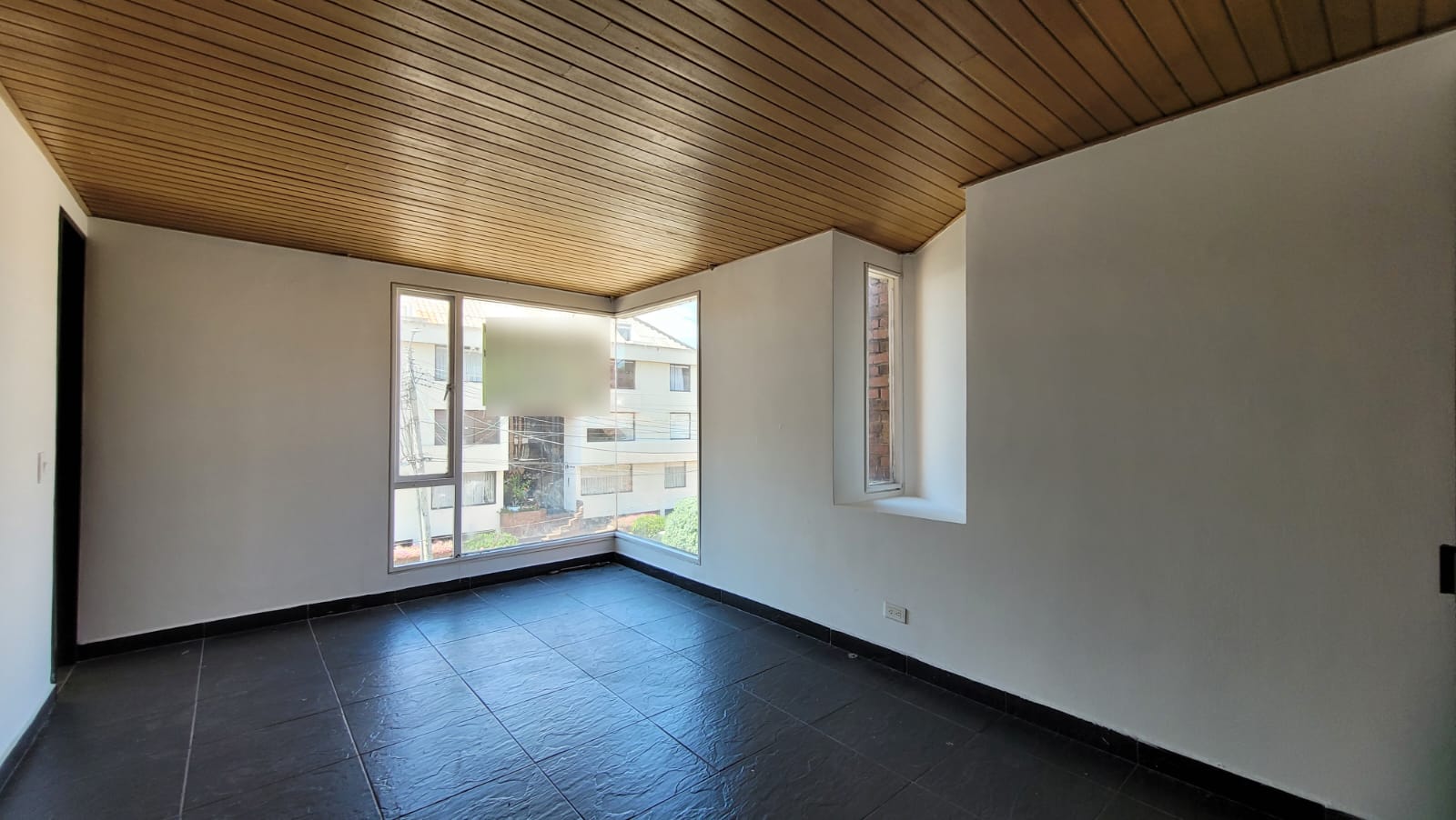 Casa en arriendo en Chicó Alto, Bogotá · foto 4 de 24