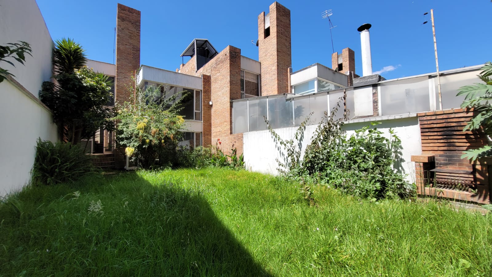 Casa en arriendo en Chicó Alto, Bogotá · foto 7 de 24