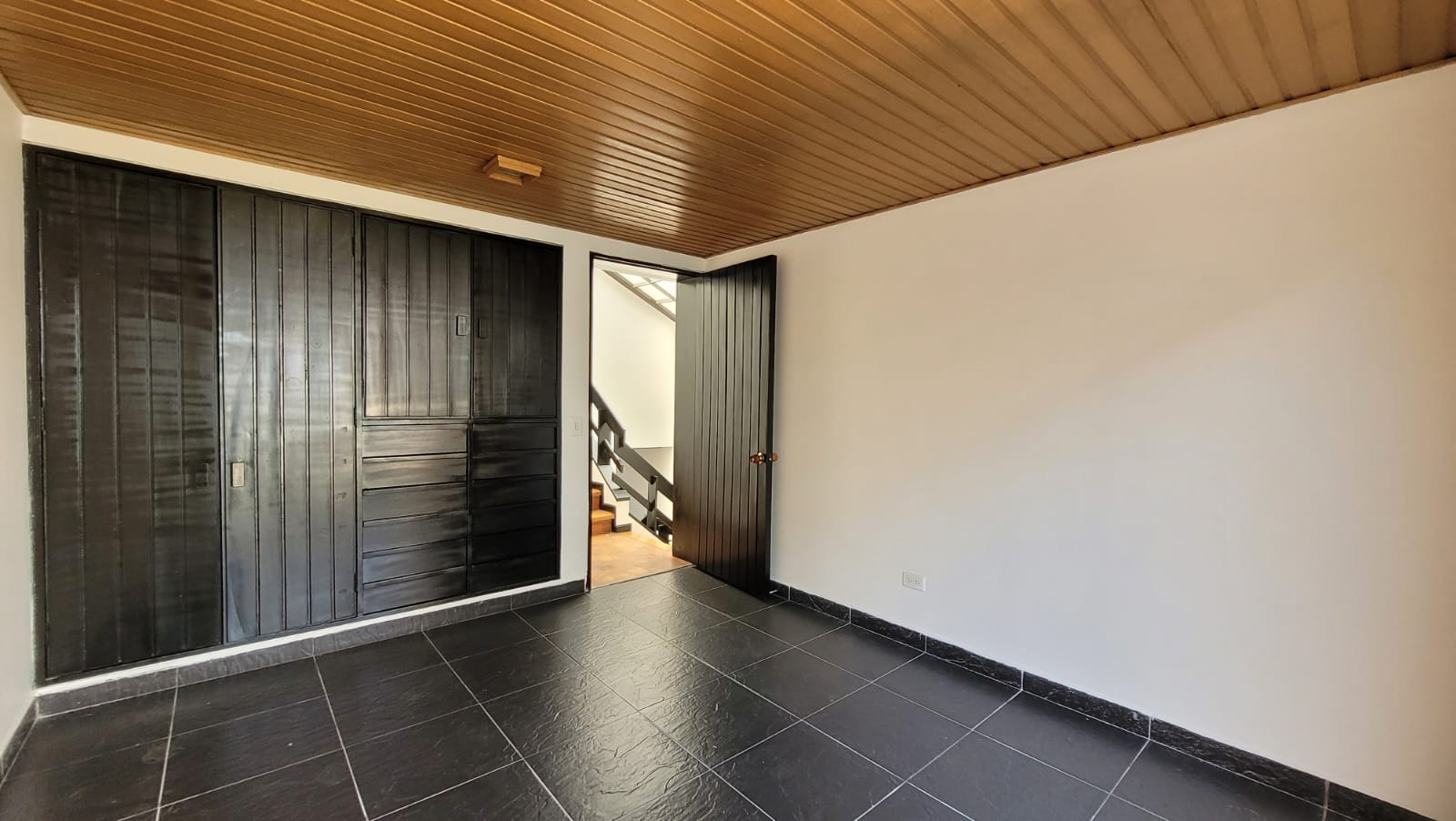 Casa en arriendo en Chicó Alto, Bogotá · foto 10 de 24