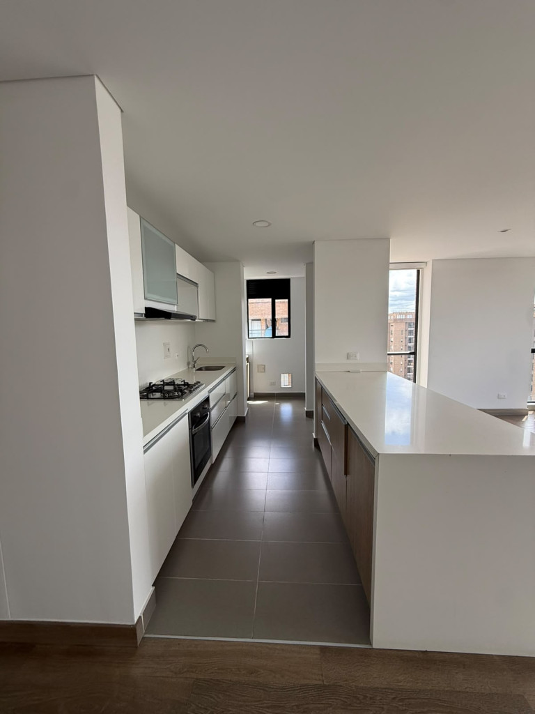 Apartamento en venta en Cantalejo, Bogotá · foto 4 de 22