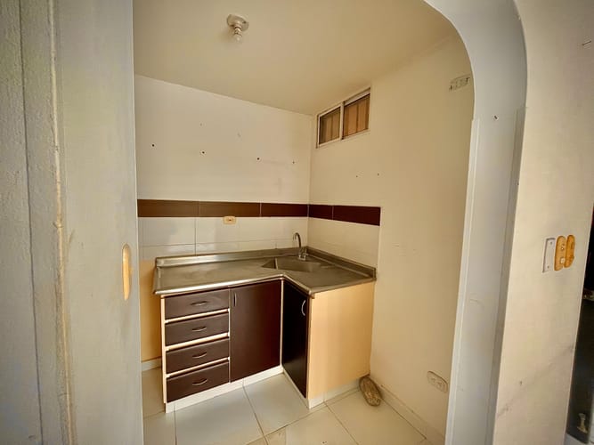 Apartamento de 3 alcobas en venta en Urbanizacion Altos De Mayorca, Santa Marta, 61 m² · foto 2 de 19