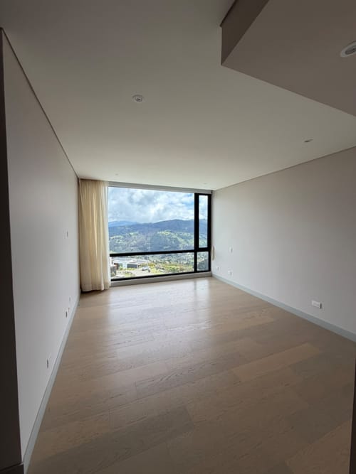 Casa de 4 alcobas en arriendo en Condominio Bosques Del Encenillo, Bogotá, 380 m² · foto 10 de 24