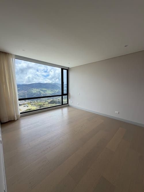 Casa de 4 alcobas en arriendo en Condominio Bosques Del Encenillo, Bogotá, 380 m² · foto 12 de 24