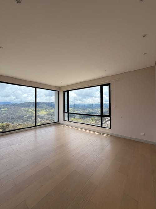 Casa de 4 alcobas en arriendo en Condominio Bosques Del Encenillo, Bogotá, 380 m² · foto 18 de 24