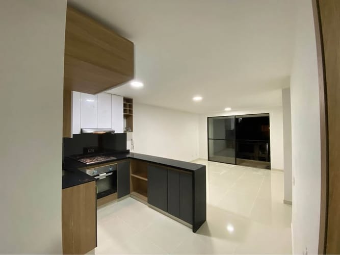 Apartamento de 3 alcobas en venta en Valle Del Lili, Cali, 75 m² · foto 2 de 10