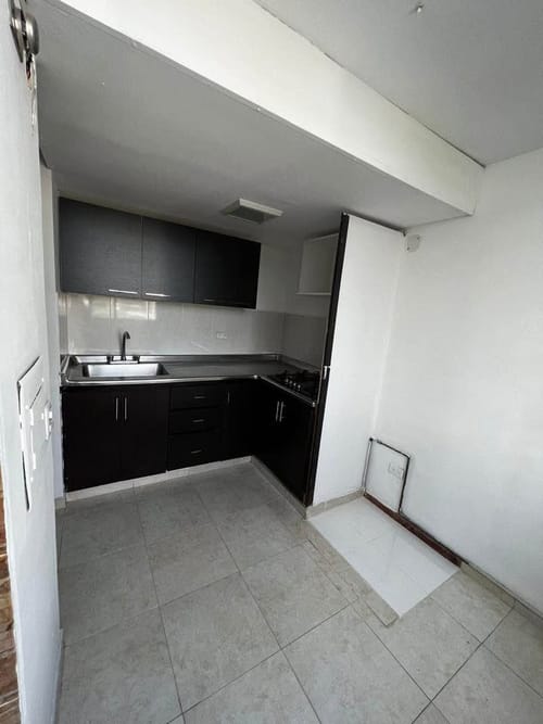 Apartamento de 3 alcobas en venta en Colseguros Andes, Cali, 65 m² · foto 3 de 10