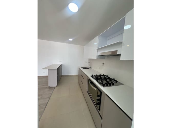 Apartamento de 2 alcobas en arriendo en Mayorca, Sabaneta, 70 m² · foto 3 de 17