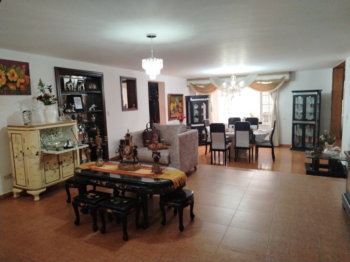 Casa en venta en Cedro Bolivar, Bogotá · foto 4 de 15
