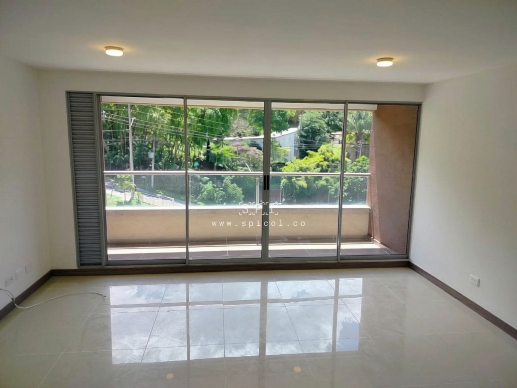 Apartamento en Arriendo en Camino Verde, Envigado