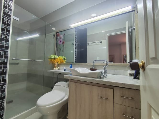 Apartamento de 3 alcobas en venta en Prados Del Norte, Cali, 92 m² · foto 12 de 17