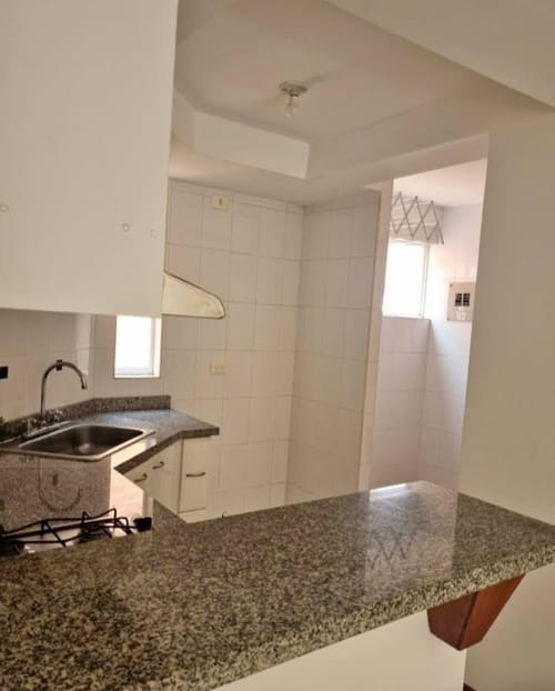 Apartamento de 2 alcobas en venta en Santa Isabel, Cali, 68 m² · foto 4 de 9