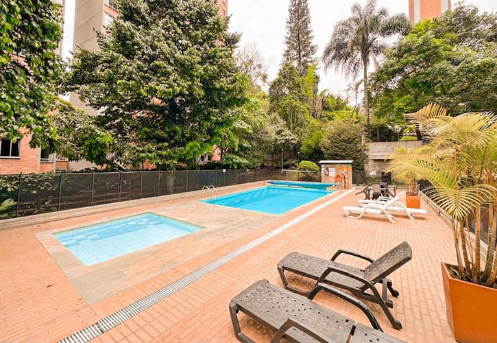 Apartamento de 4 alcobas en venta en Castropol, Medellín, 116 m² · foto 19 de 24