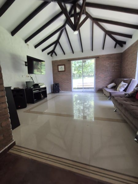 Casa de 5 alcobas en venta en Alfaguara, Jamundí, 450 m² · foto 4 de 17