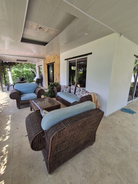 Casa de 5 alcobas en venta en Alfaguara, Jamundí, 450 m² · foto 2 de 17