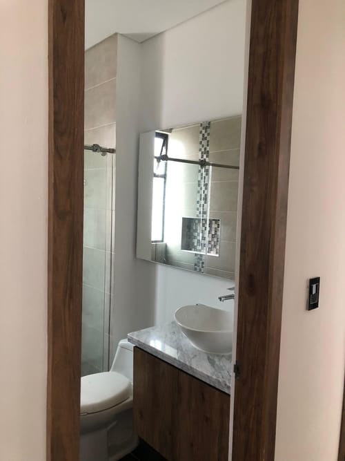 Casa de 5 alcobas en venta en Las Mercedes, Medellín, 350 m² · foto 3 de 24