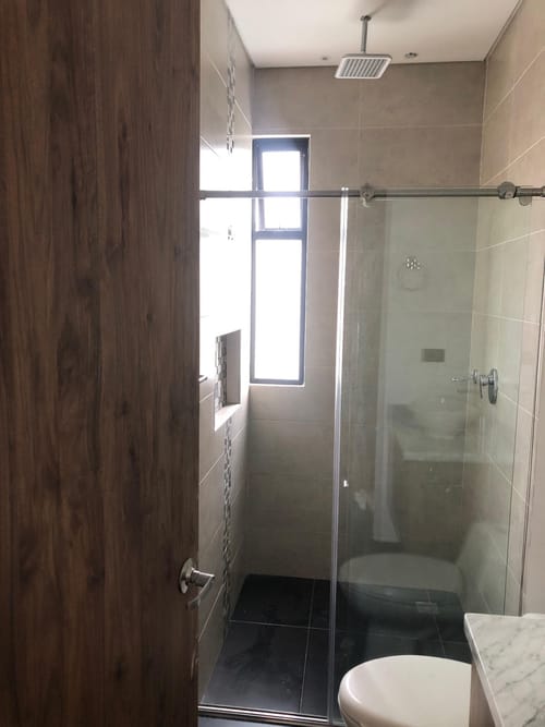 Casa de 5 alcobas en venta en Las Mercedes, Medellín, 350 m² · foto 5 de 24