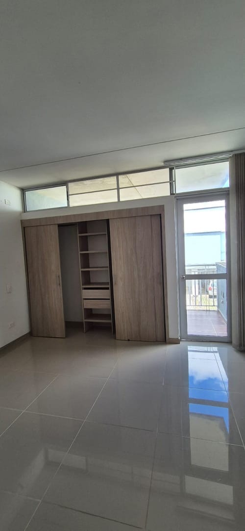 Casa de 4 alcobas en venta en Cinco Soles, Jamundí, 150 m² · foto 4 de 12