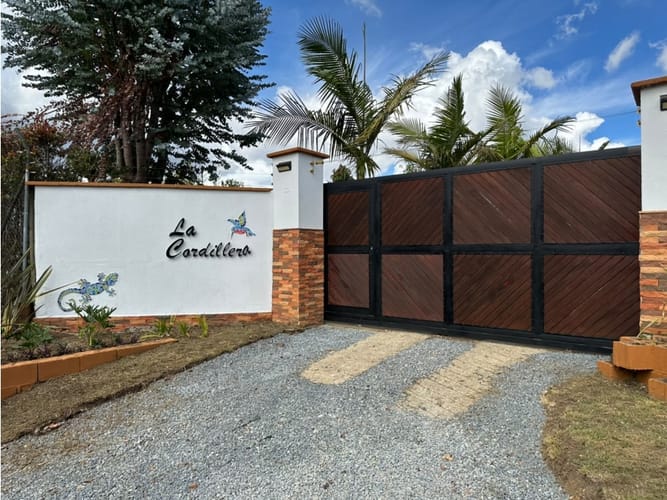 Finca en venta en La Clara, Guarne, 176 m² · foto 13 de 13