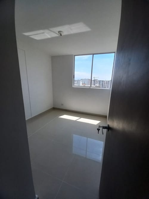 Apartamento de 3 alcobas en venta en Valle Del Lili, Cali, 98 m² · foto 16 de 19